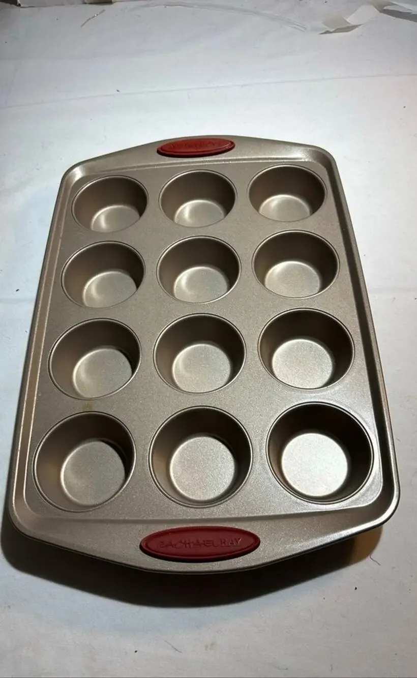 Rachael Ray Nonstick 12-Cup Muffin Pan